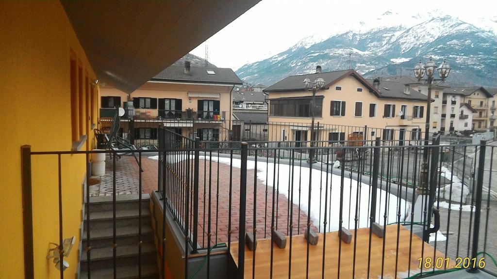 La Casa Del Grillo 1 Bed and Breakfast Aosta Exteriör bild
